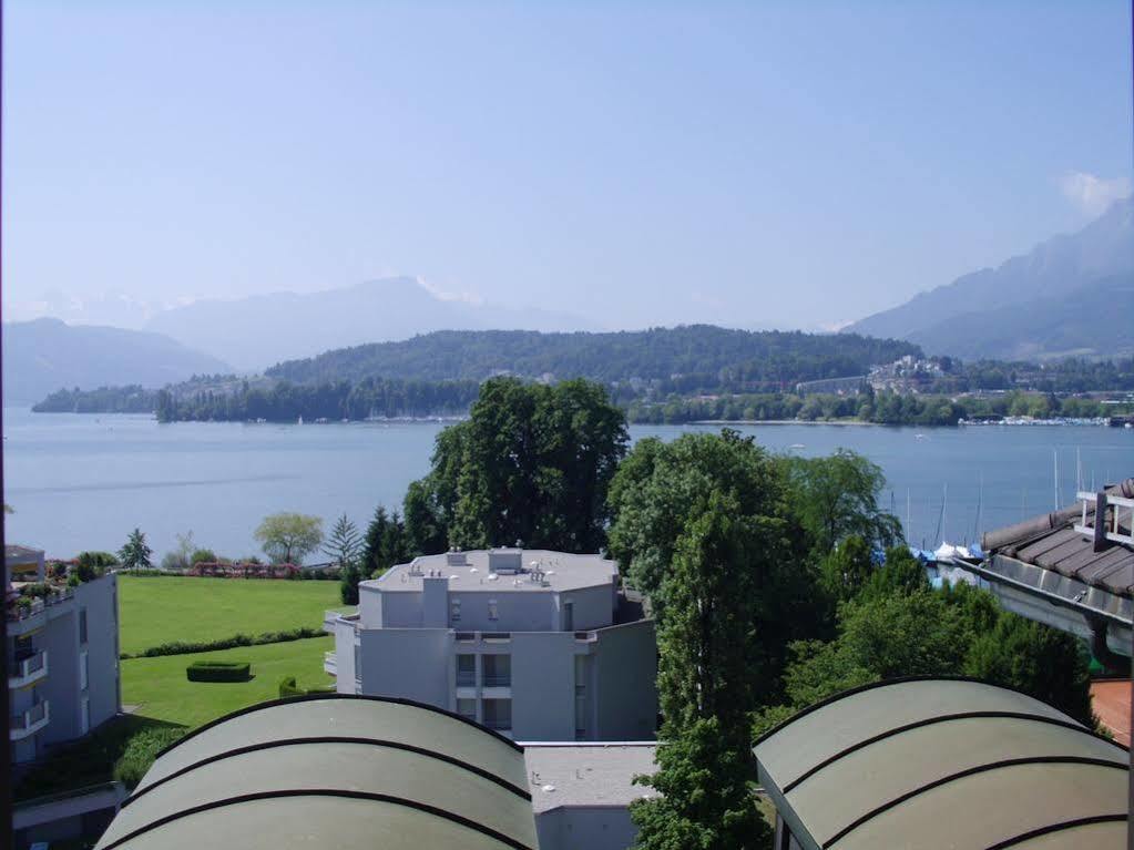 Hotel Grand Europe 4*