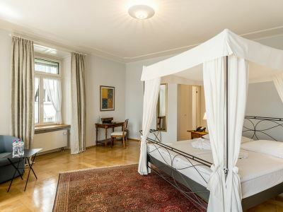 Hotel Grand Europe 4*