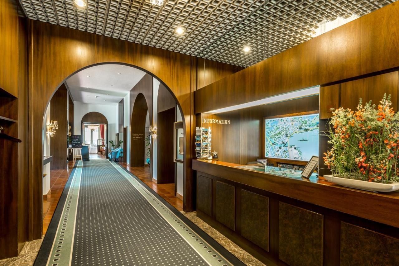 Hotel Grand Europe 4*